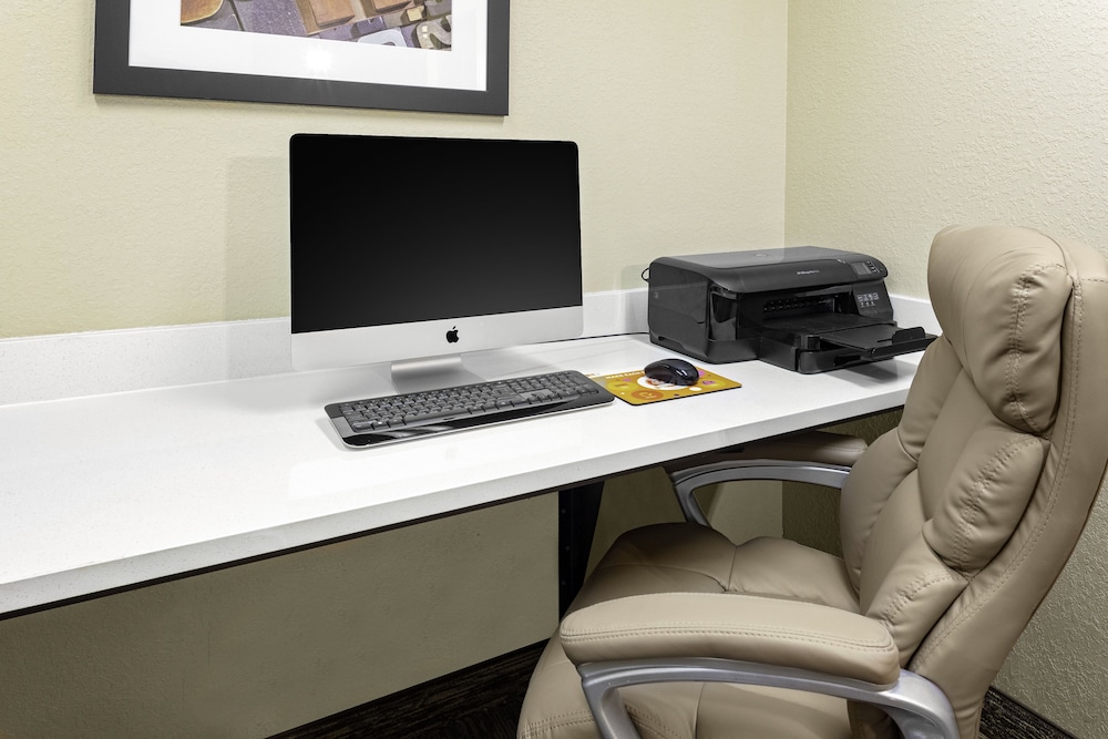 Candlewood Suites Warner Robins Robins AFB by IHG - photo 23