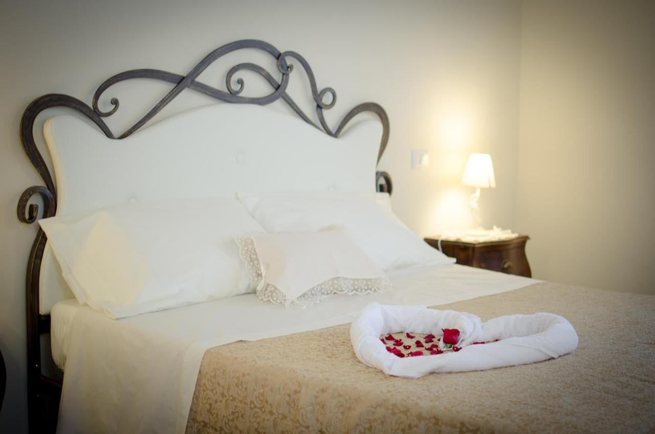 Agriturismo Tenuta Umberto I — 4-Star Luxury Hotel in Manoppello, Italy