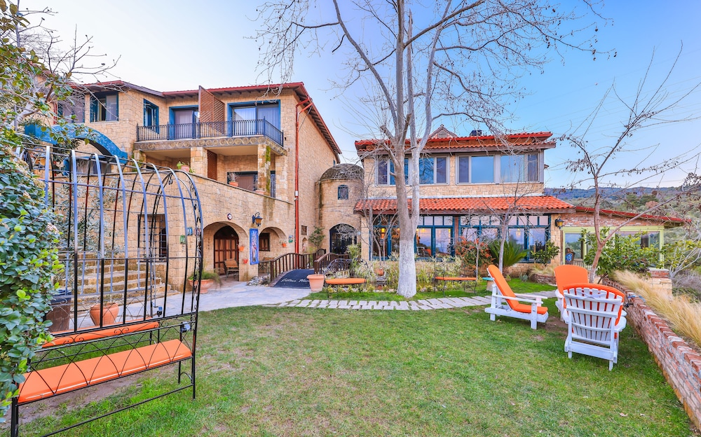 Cetmihan Hotel in Ayvacik, Turkey