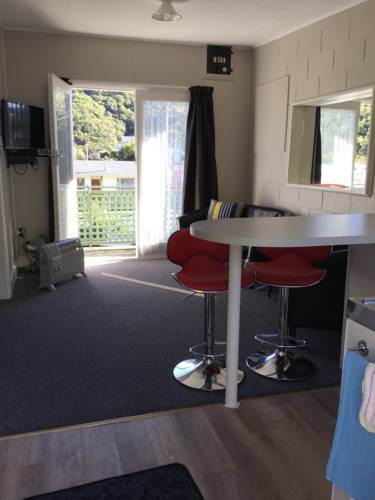 Bellbird Motels