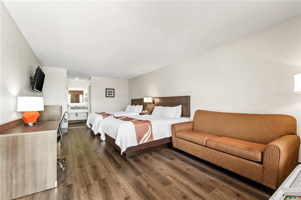 Quality Inn & Suites near Robins Air Force Base - photo 27