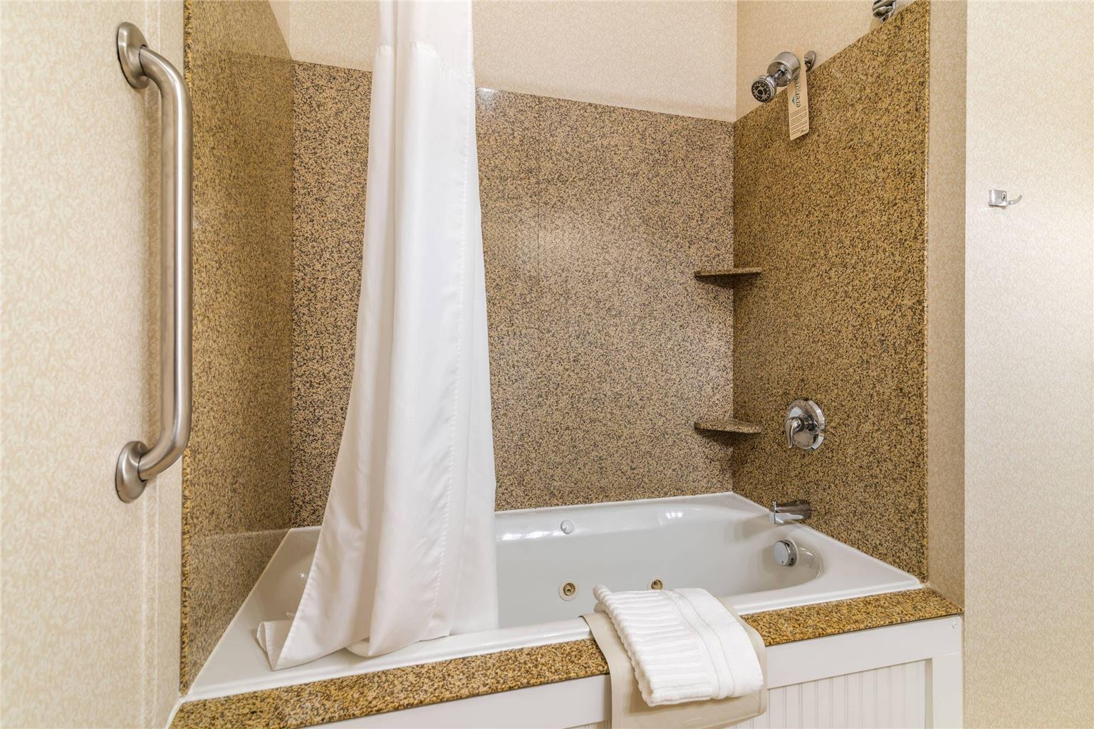 Maine Evergreen Hotel an Ascend Collection Hotel - photo 47