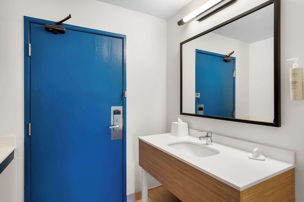 Comfort Inn Grapevine Near DFW Airport - photo 22