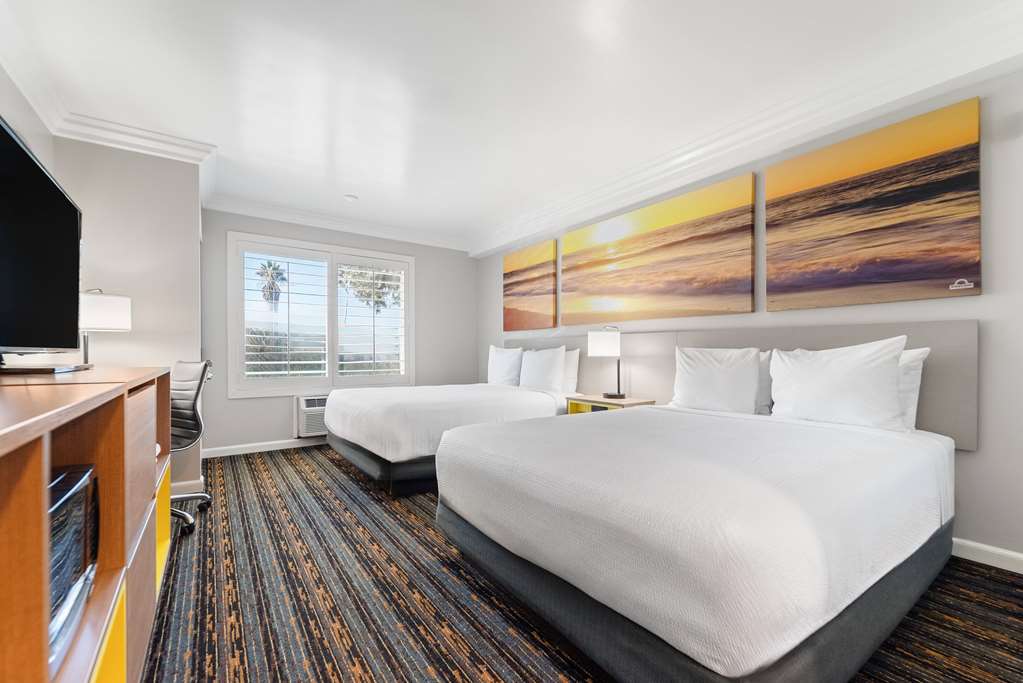 Days Inn by Wyndham San Diego Hotel Circle - photo 41