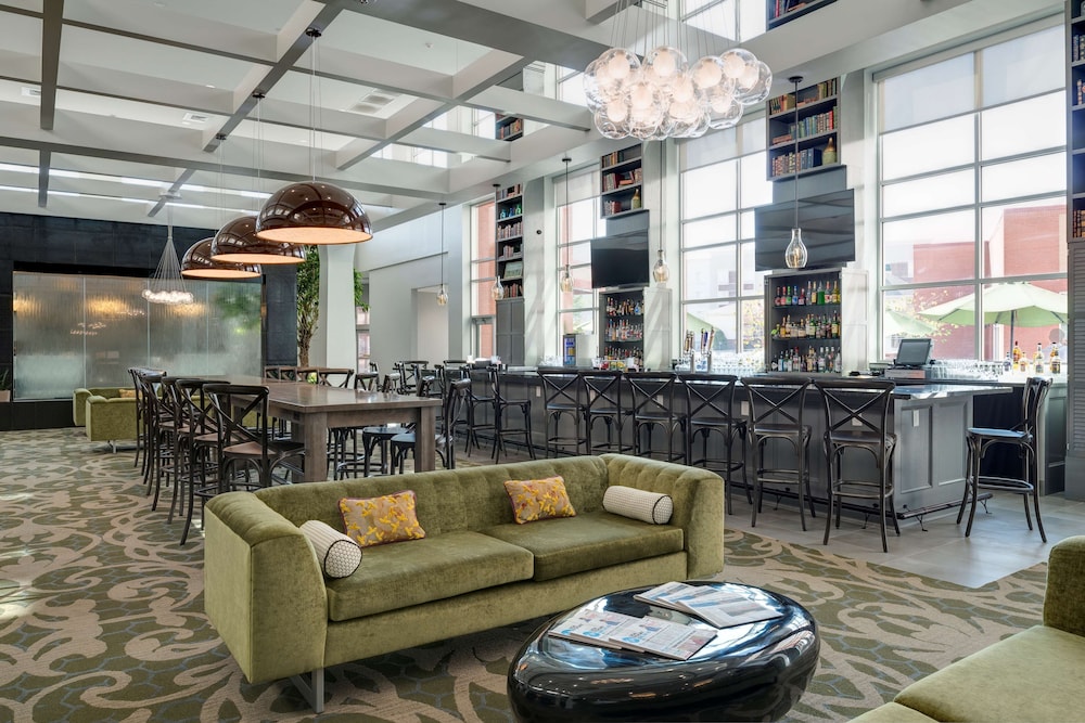 Embassy Suites by Hilton Charlotte Ayrsley - photo 39