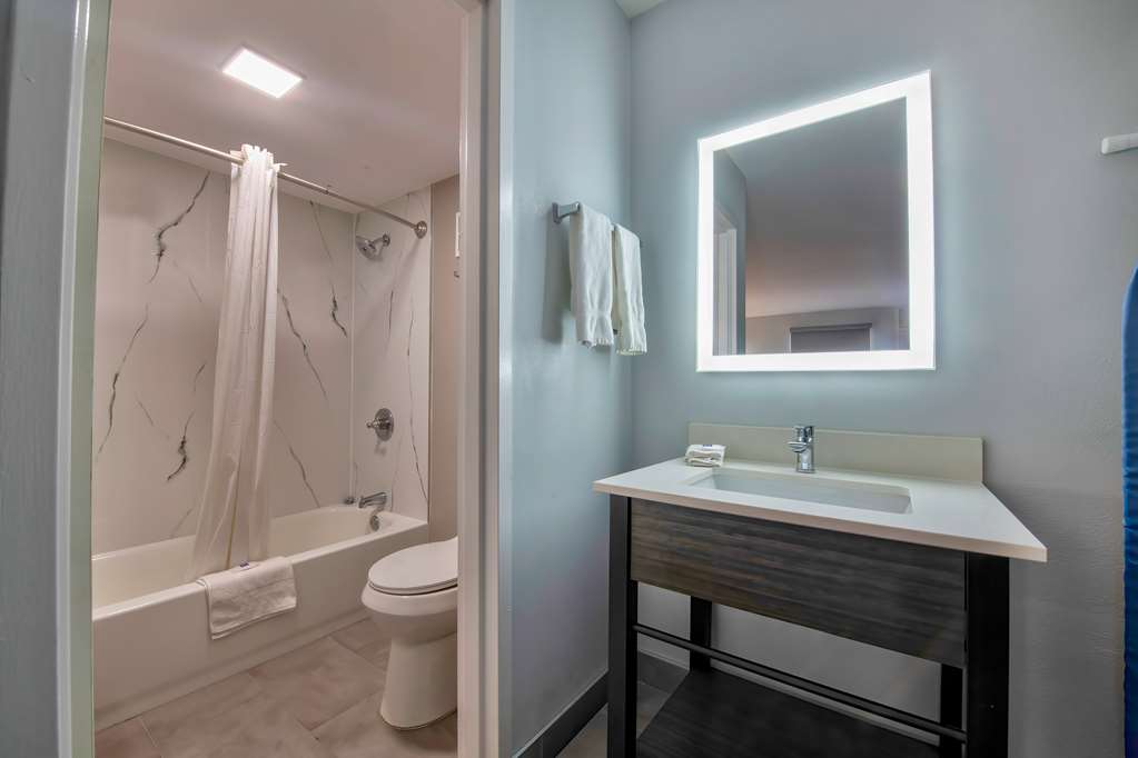 Studio 6 Jackson MS I 55 - photo 16