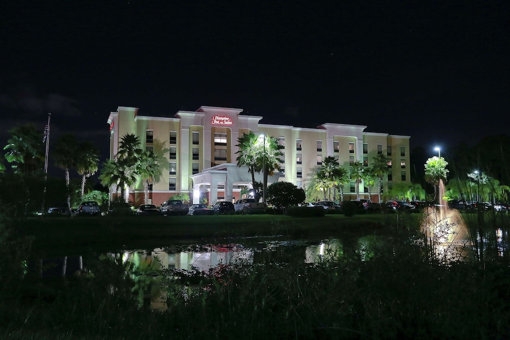Hampton Inn & Suites Tampa Wesley Chapel - photo 40