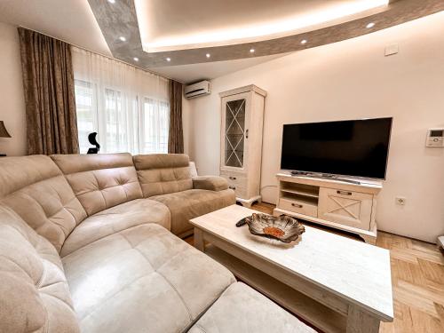 AvR Barka Budva — 4-Star Luxury Hotel in Budva, Montenegro