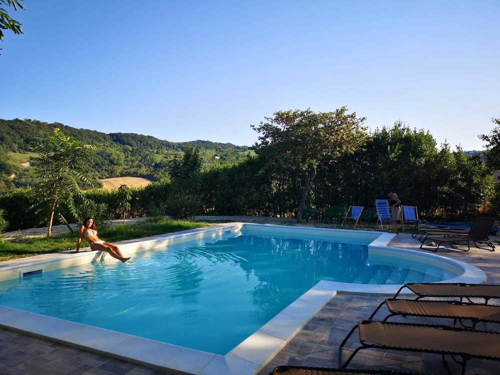 La Casa Sul Colle — 5-Star Luxury Hotel in Monterubbiano, Italy