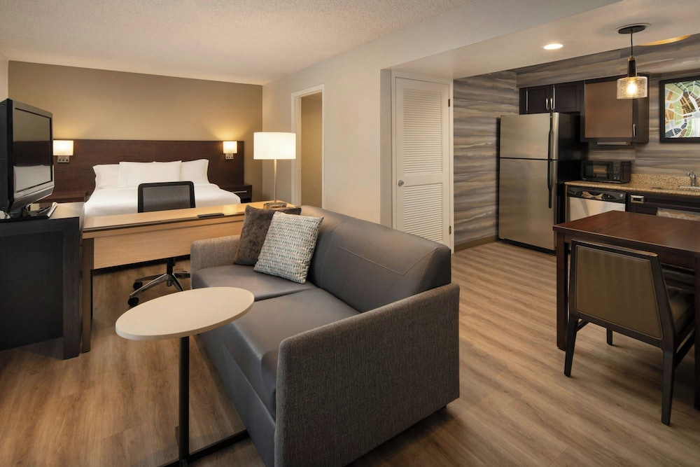 Residence Inn by Marriott Anaheim Placentia Fullerton - photo 6