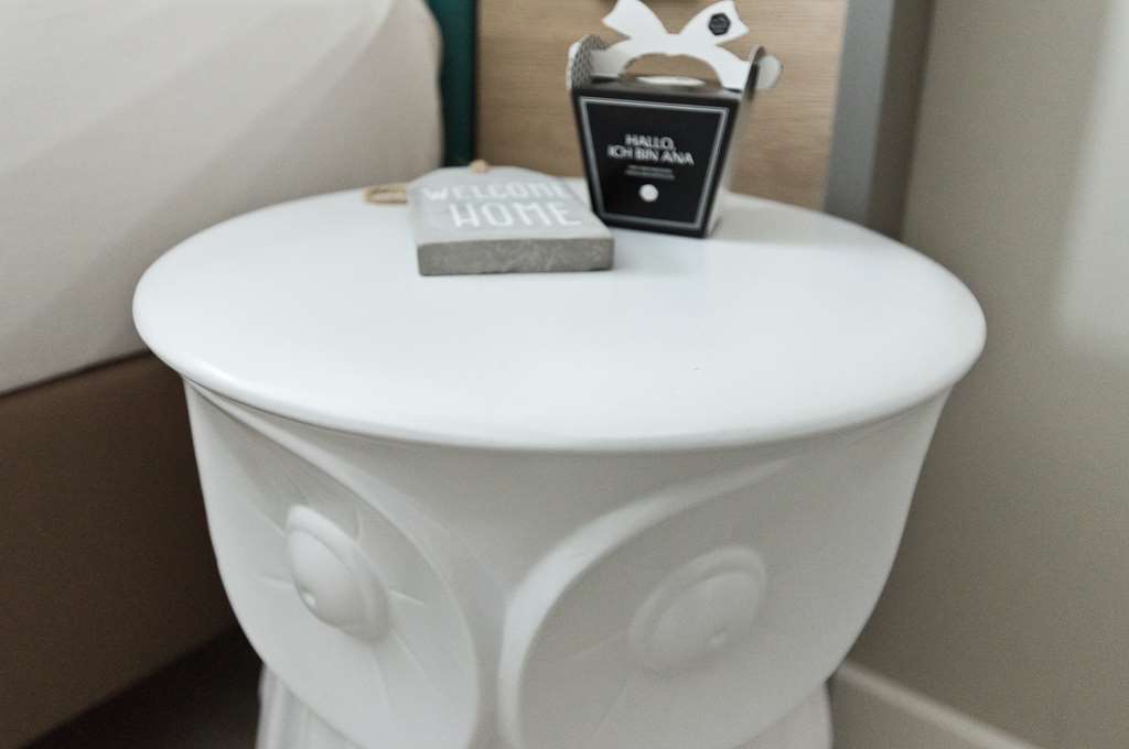 Arthotel ANA Living Stuttgart Double Bedroom Detail