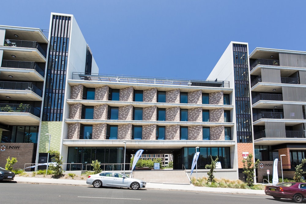 Racecourse Space - last minute hotel in Randwick