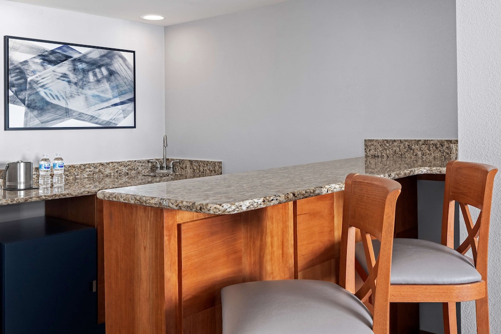 The Alloy King of Prussia a DoubleTree by Hilton - photo 23