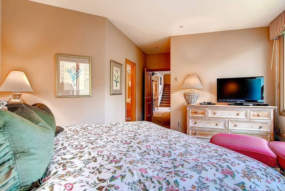 Highlands Slopeside by East West Hospitality - photo 66