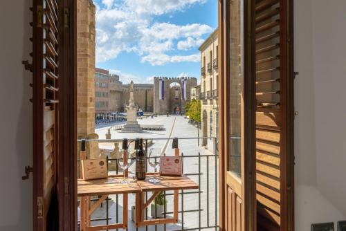 Balcony View To Avila's Alcazar — hotel in Avila