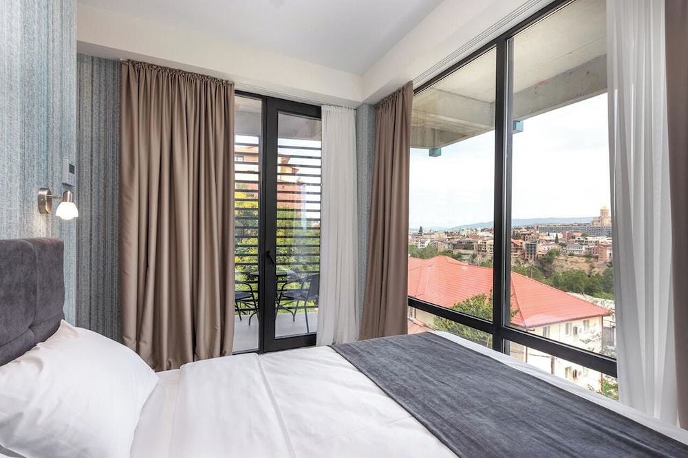 Hotel Flames - carbon neutral hotel in Tbilisi