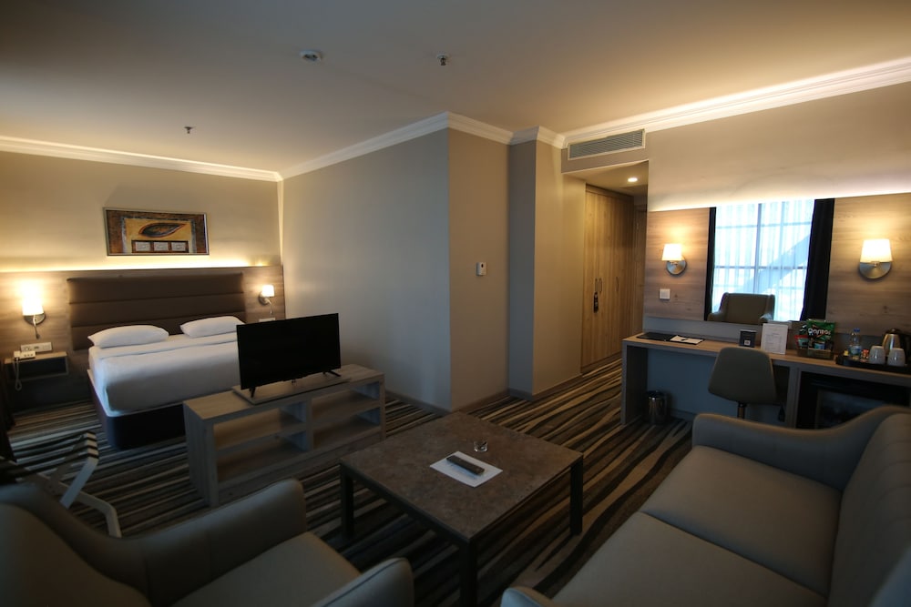 Hotel Excellence Inn — 4-Star Luxury Hotel in Ankara, Turkey