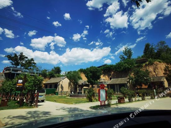 Wang Shu Ju in Huichang, People's Republic of China