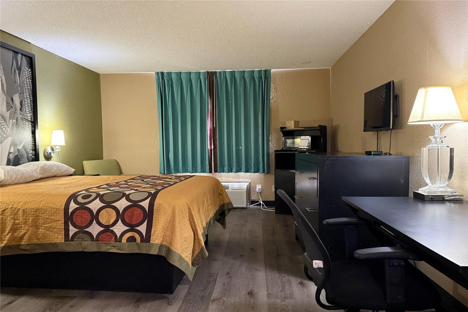 Super 8 by Wyndham Mendota I 39 - photo 13