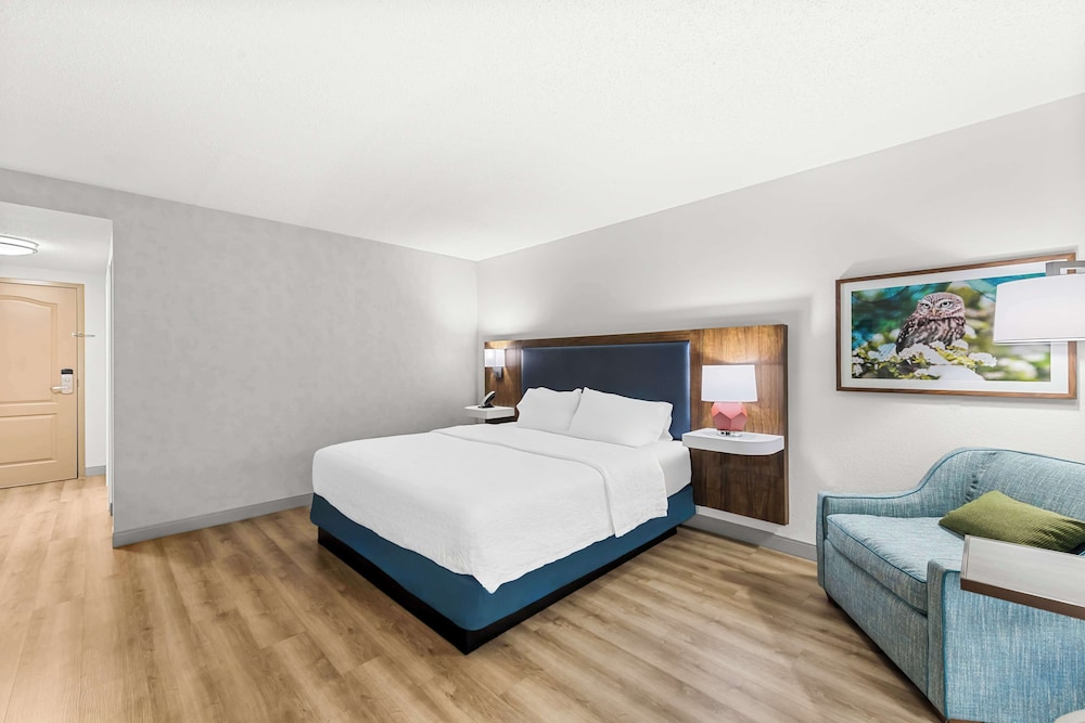 Hampton Inn Chattanooga North Ooltewah - photo 22