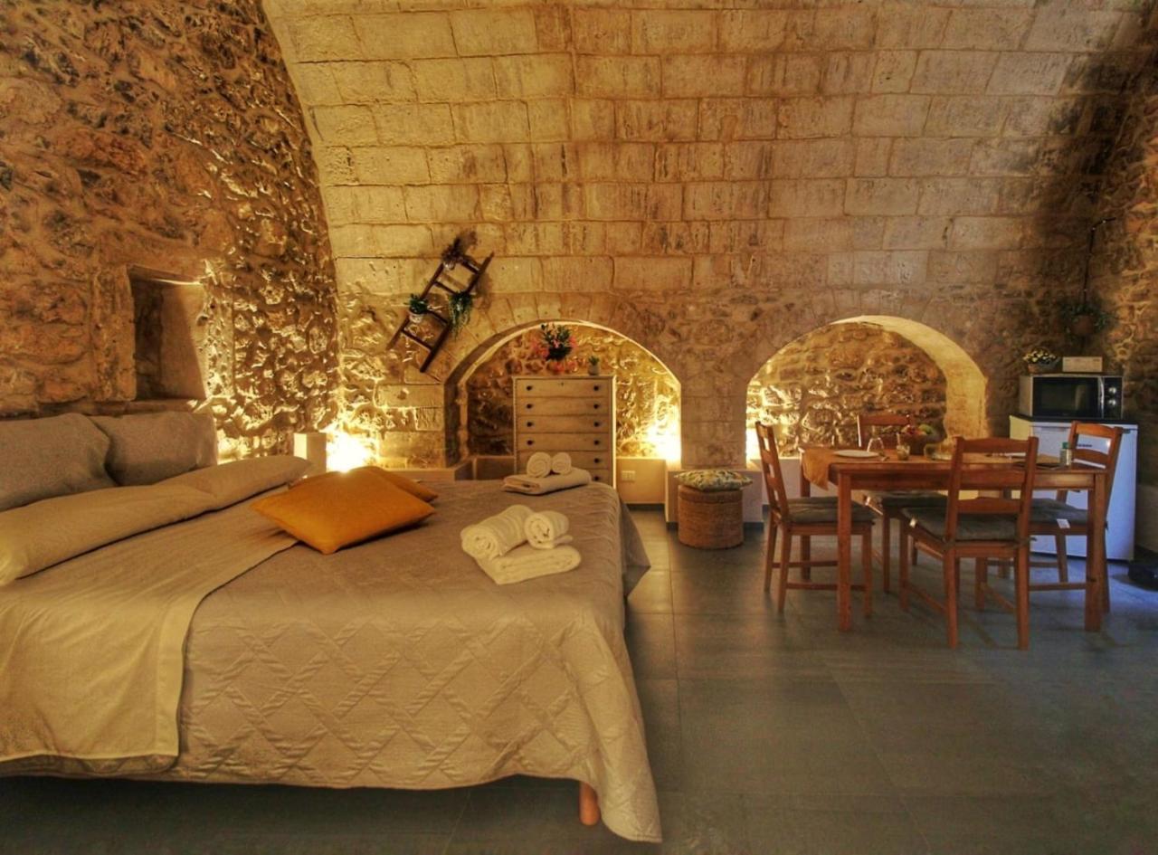 Udammusu34 in Ragusa, Italy