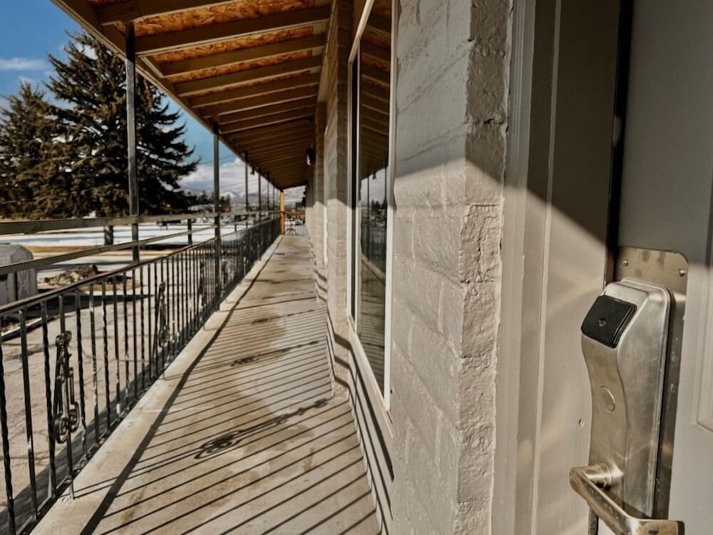 Heber Inn - photo 10