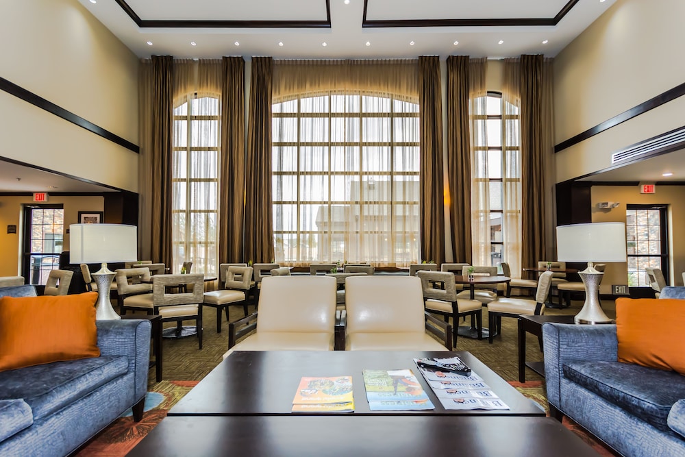 Staybridge Suites Grand Forks an IHG Hotel - photo 2