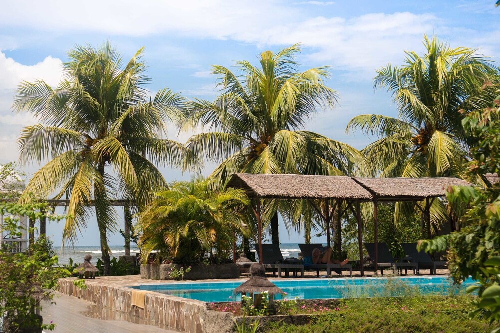 Thalassa 5 Padi Dive Resort in Manado, Indonesia