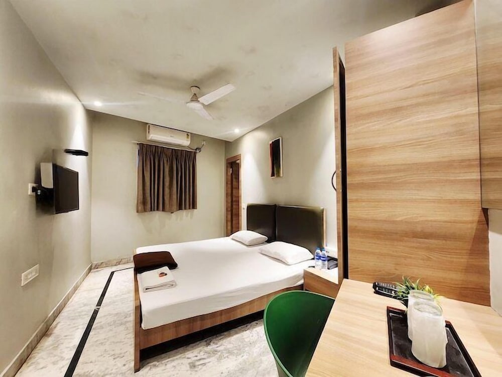 Hotel The Crest — Kolkata — photo 5