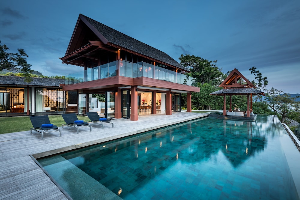 Baan Santisuk 5 Bedroom — 4-Star Luxury Hotel in Phuket, Thailand