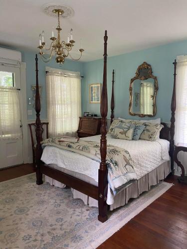 Historic Rosemont Manor - photo 12