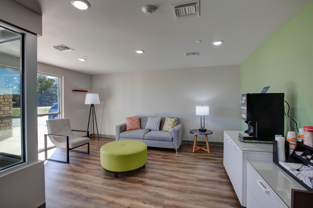 WoodSpring Suites Atlanta Stockbridge - photo 2