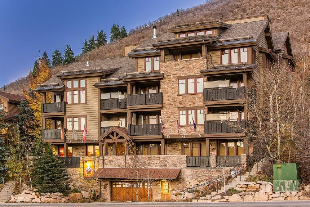 Bear Hollow Village 7 Bedroom by All Seasons Resort Lodging - photo 2