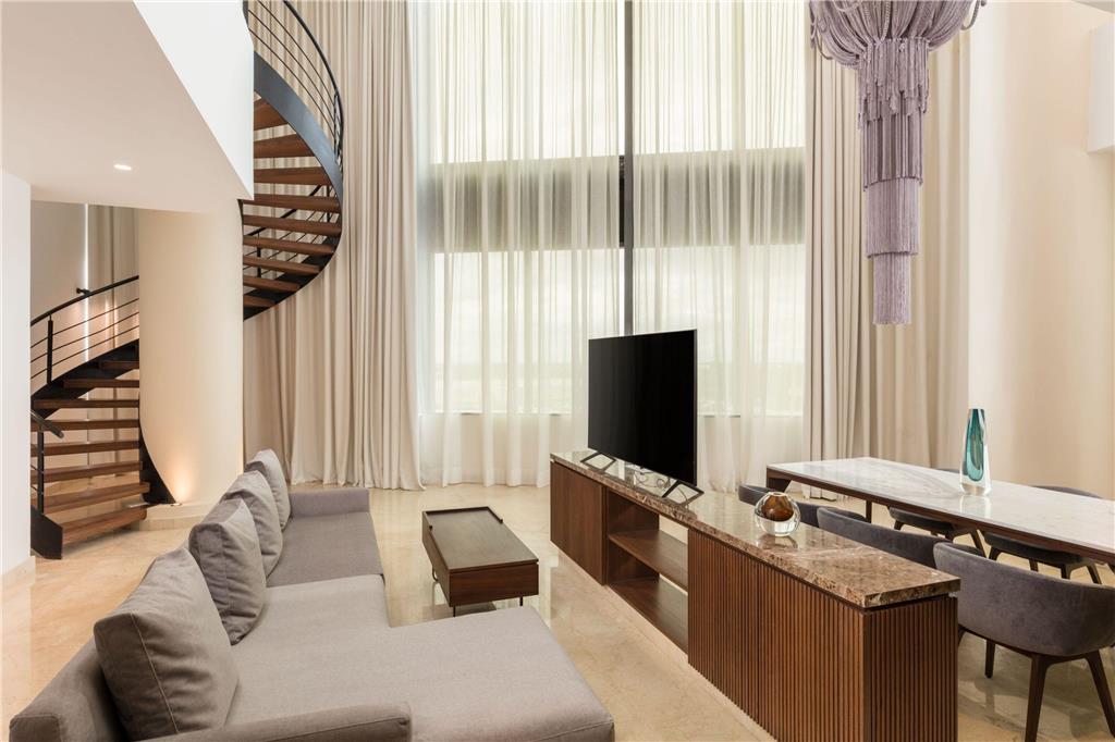 Presidential Suite