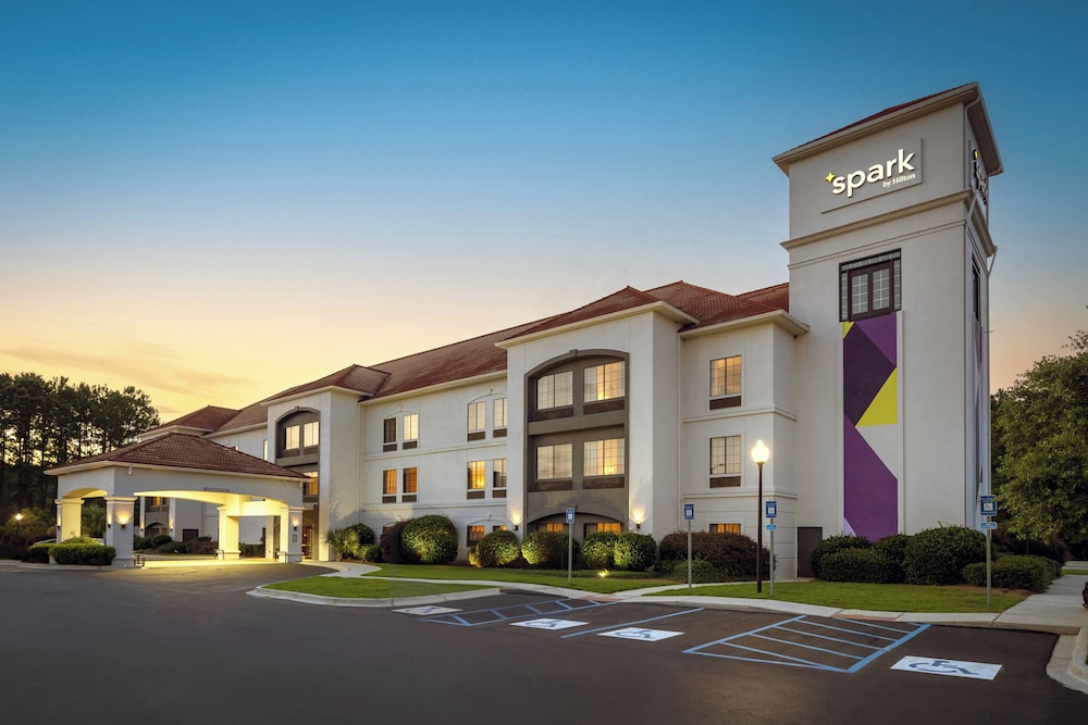 Spark by Hilton Savannah Airport - featured photo