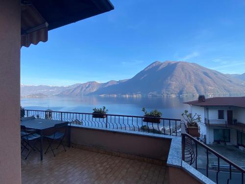 BRINA apt Argegno Lake Como — 4-Star Luxury Hotel in Argegno, Italy