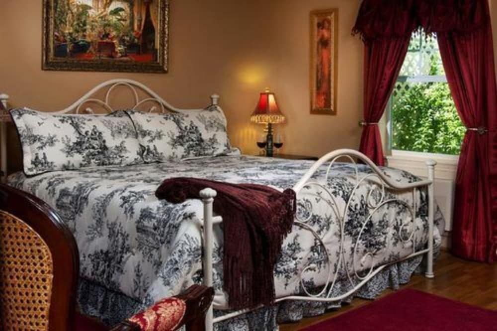 The Carriage House B&B - photo 28
