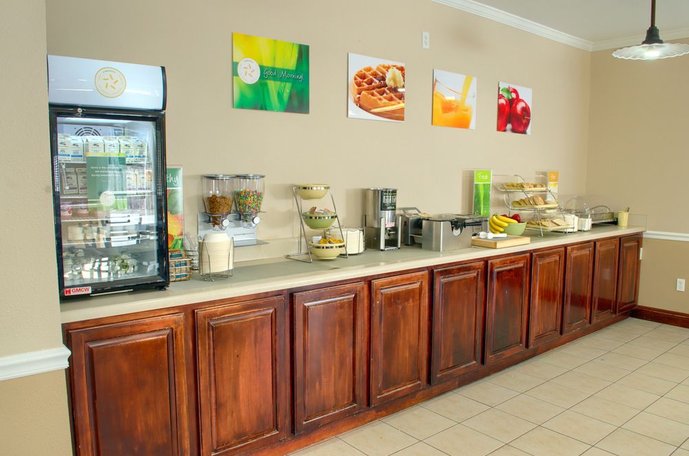 La Quinta Inn Gulf Shores - photo 54