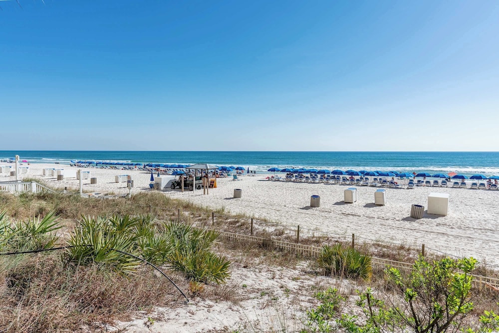 Sandy Feet Retreat Ocean View Condo — 4-Star Luxury Hotel in Panama City Beach, United States