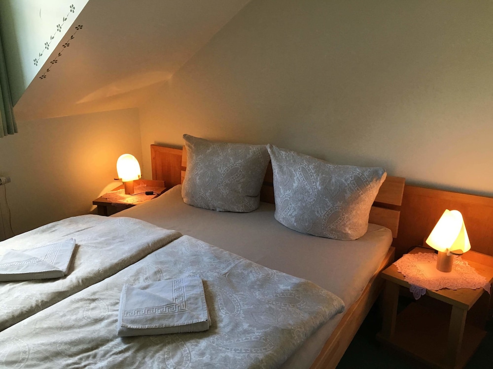 Hotel Garni Zum Holzfäller — Wernigerode — photo 5