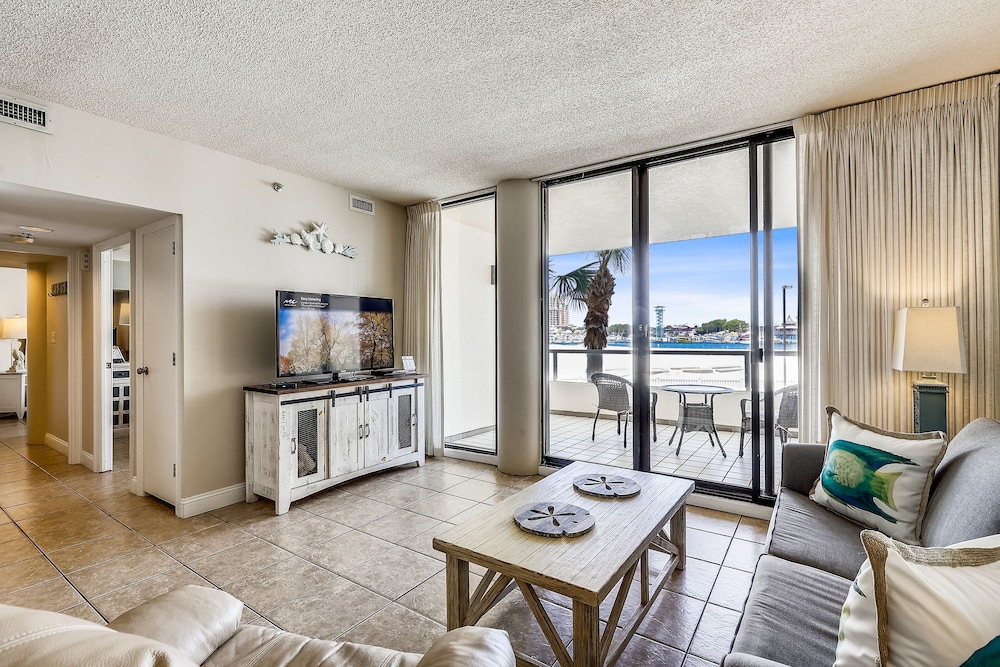 East Pass Towers 107 2 Bedroom Condo by RedAwning Destin - photo 13