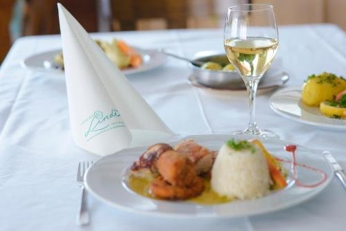 Landgasthof Linde In ruhiger ländlicher Umgebung in Friedrichshafen, Germany