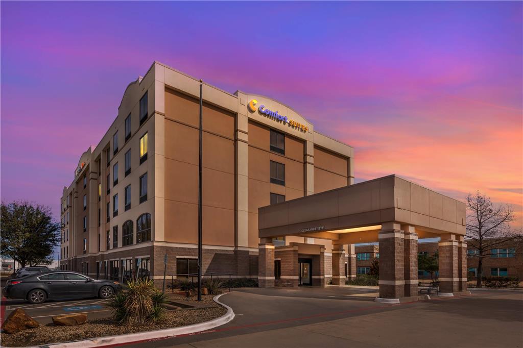 Comfort Suites Dfw North Grapevine — Grapevine
