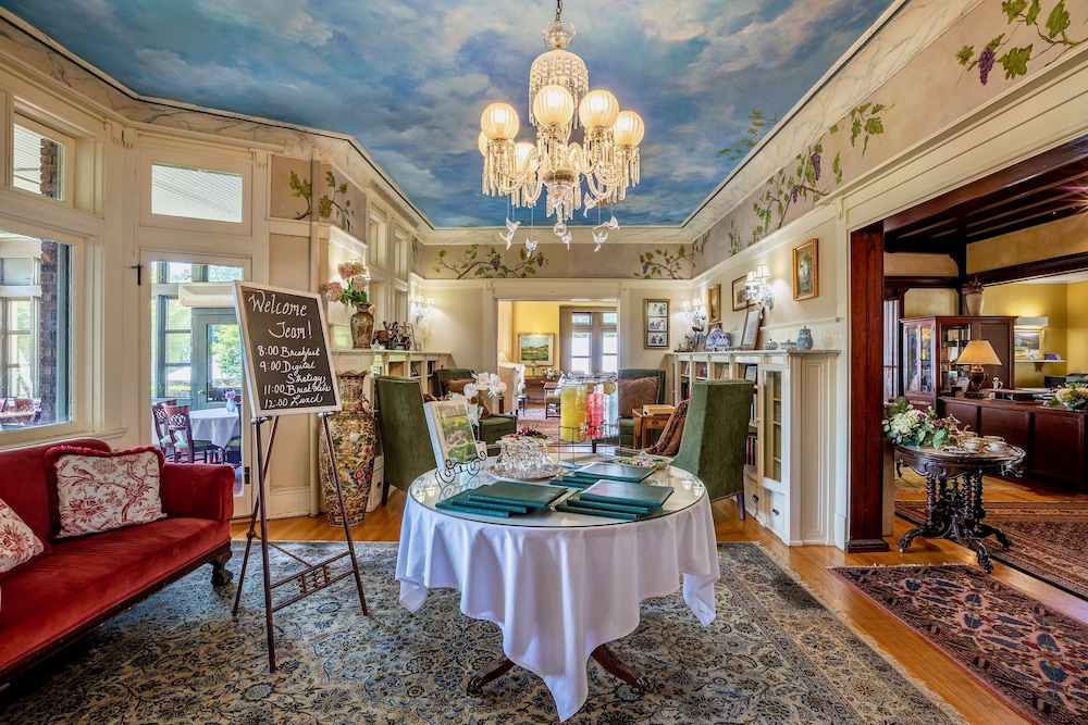 Wilburton Inn - photo 3