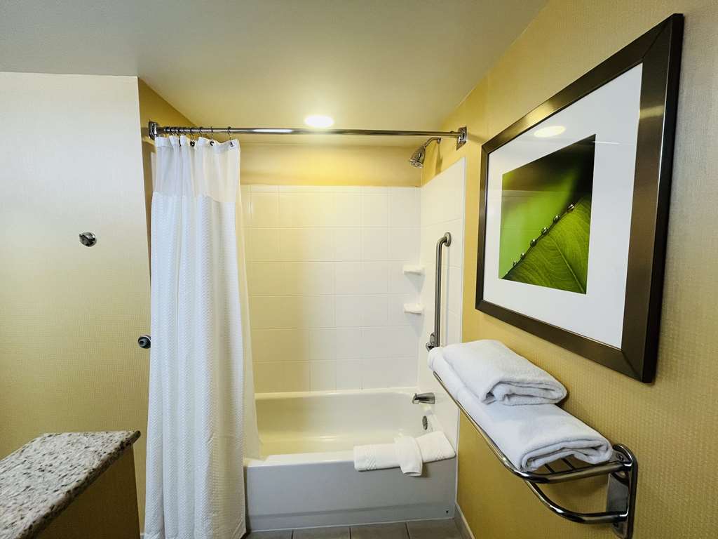 Sonesta Essential Junction City - photo 22