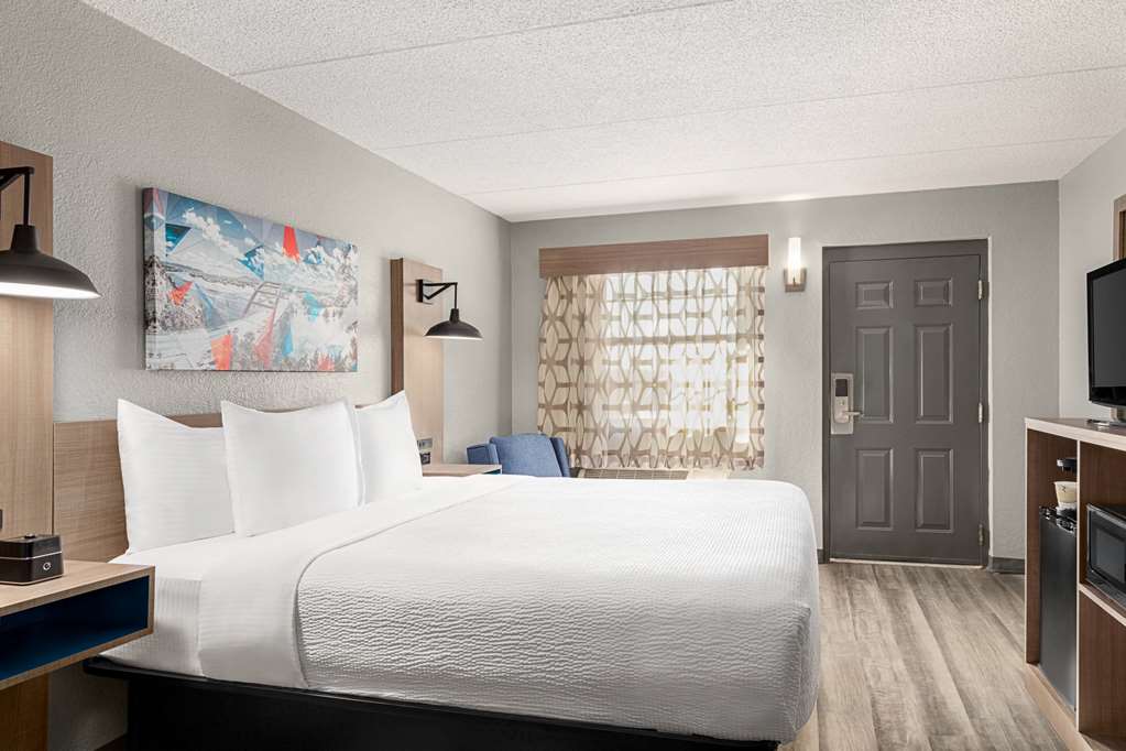 La Quinta Inn by Wyndham Temple - photo 16