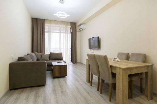 Heart of Ortachala 2Bedrooms with open view