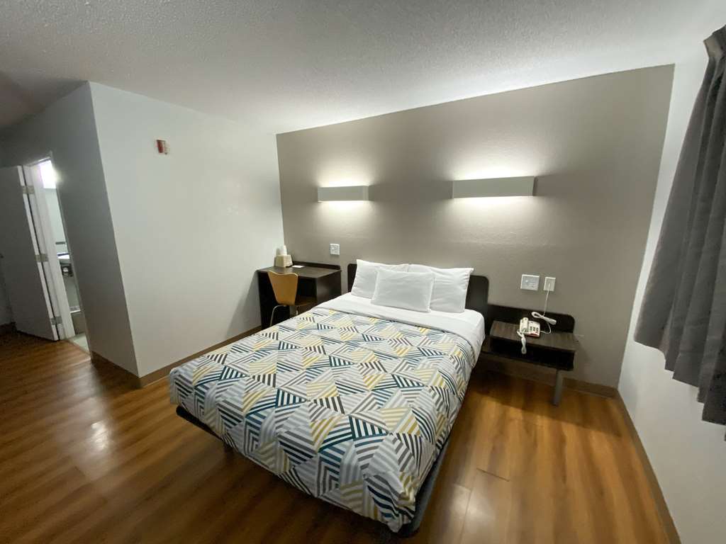 The Reserve Inn - photo 11