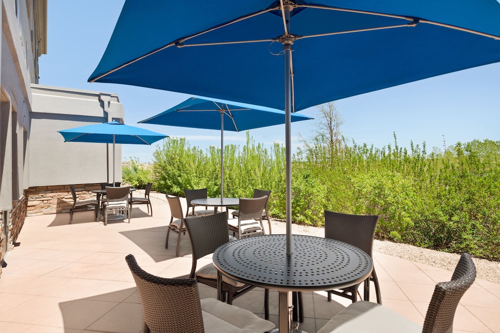 Holiday Inn Express Hotel & Suites Denver Airport by IHG - photo 24