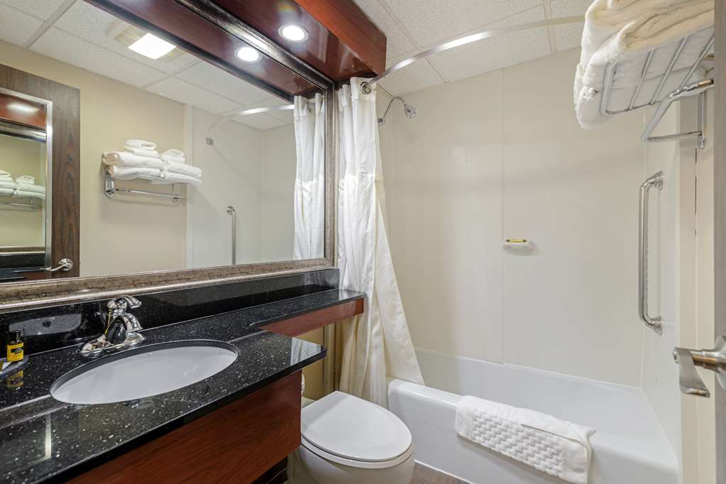 Best Western Plus Augusta Civic Center Inn - photo 21